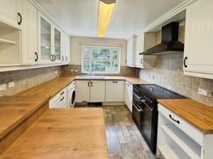 Photo 15- click for photo gallery